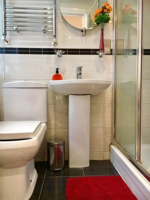 One Bedroom Flat In Central Londres Extérieur photo