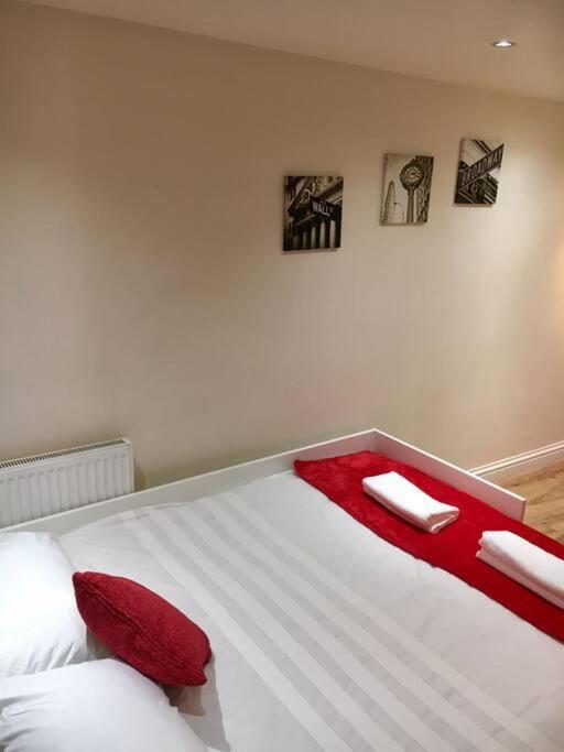 One Bedroom Flat In Central Londres Extérieur photo